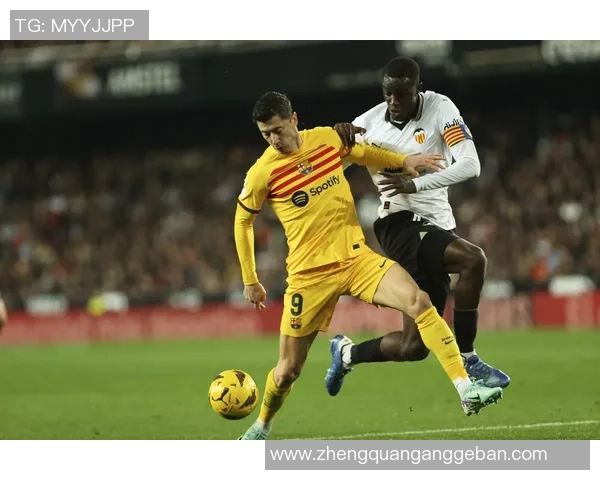 足球历史百大球星评选回顾与展望 荣耀与传奇的交织之路